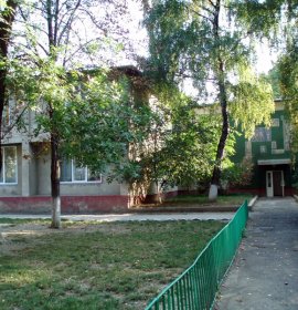 Пролісок, НВК з поглибленим вивченням іноземної мови