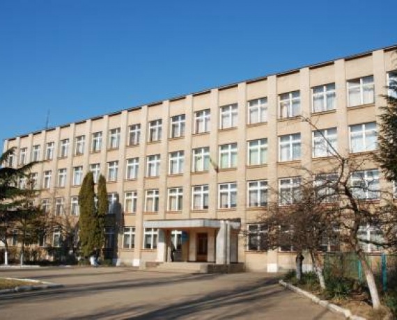 Ужгородська ЗОШ І-ІІІ ступенів №15