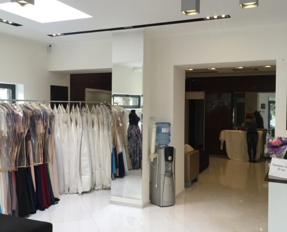 Весільний салон орхідея