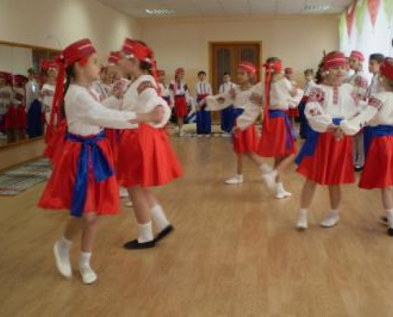 Престиж, НВК з поглибленим вивченням іноземної мови	