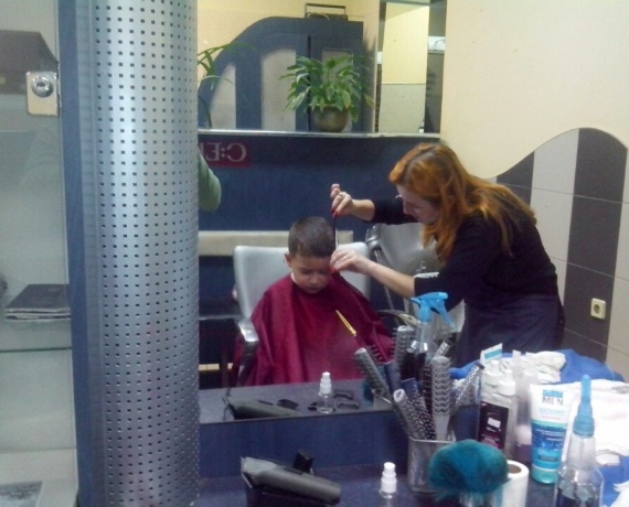 Руки-ножиці, Ужгород